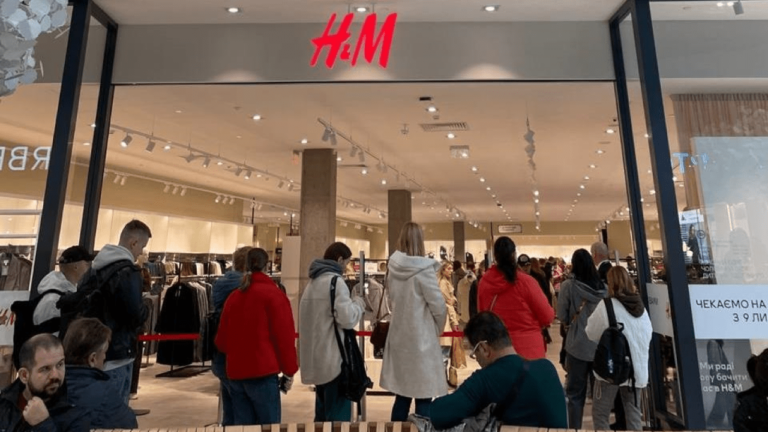 Акції H&M зросли майже на 14%
