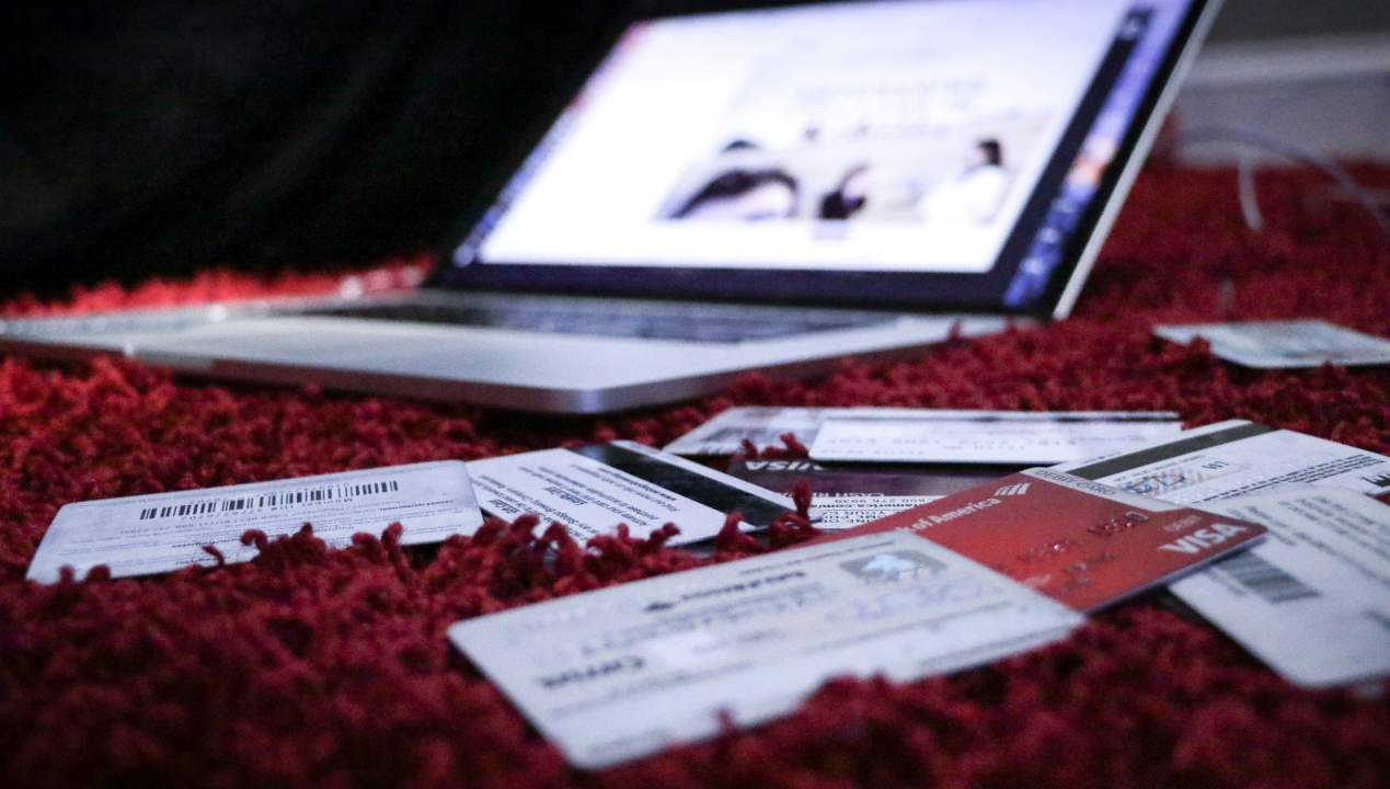 Що найчастіше замовляють українці в комендантську годину