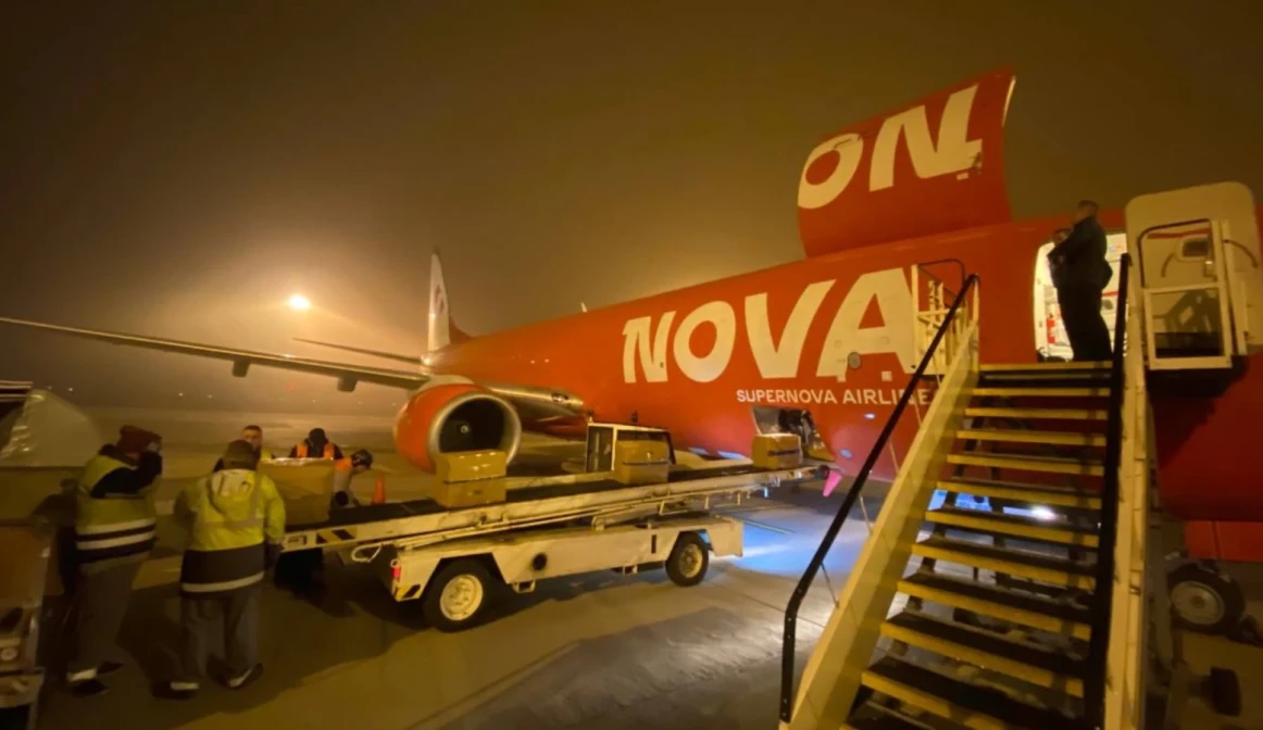 Авіакомпанія «Supernova Airlines»