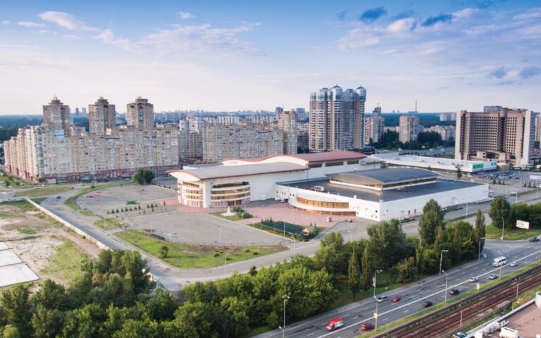 Максим Кріппа розглядає можливість придбання Міжнародного виставкового центру в Києві