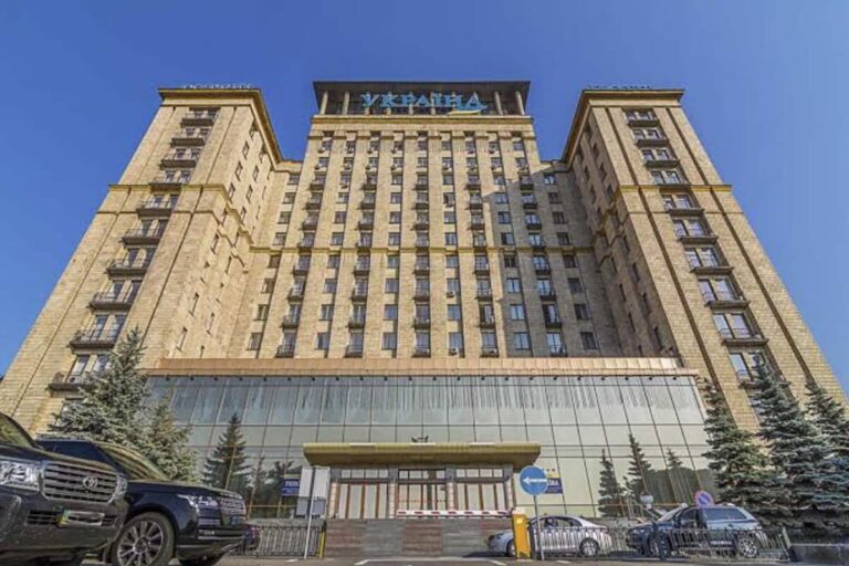 Максим Кріппа продовжує модернізацію готелю «Україна»